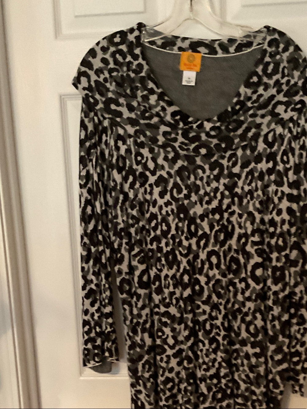 Ruby Rd. Black & White Leopard Print Cowl Neck Long Sleeve Top